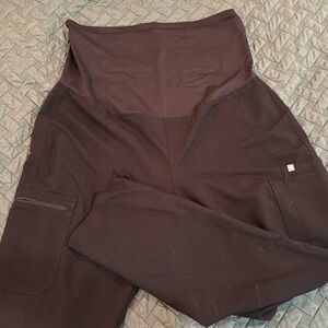 XL Figs maternity scrub pants